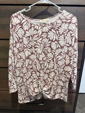 Parallel Skies Mauve Floral Long Sleeve Twist-Hem Top